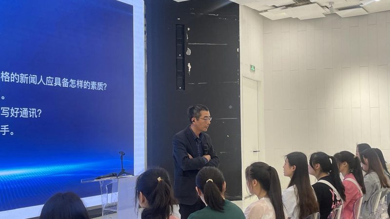 VI设计材质选择：如何找到最适合的“面子”与“里子